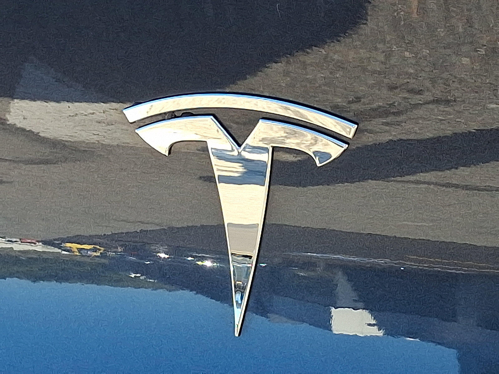 Used 2024 Tesla Model Y Long Range AWD/4WD image 27