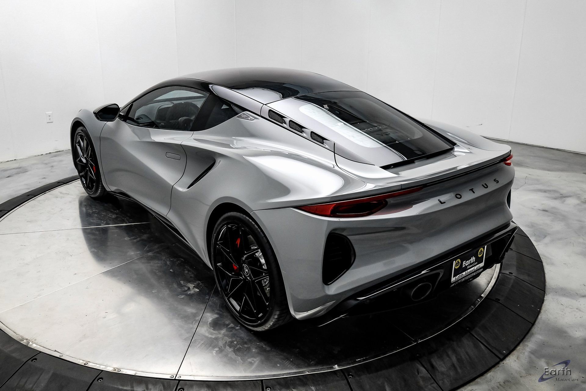 New 2026 Lotus Emira V6 SE Sport image 14