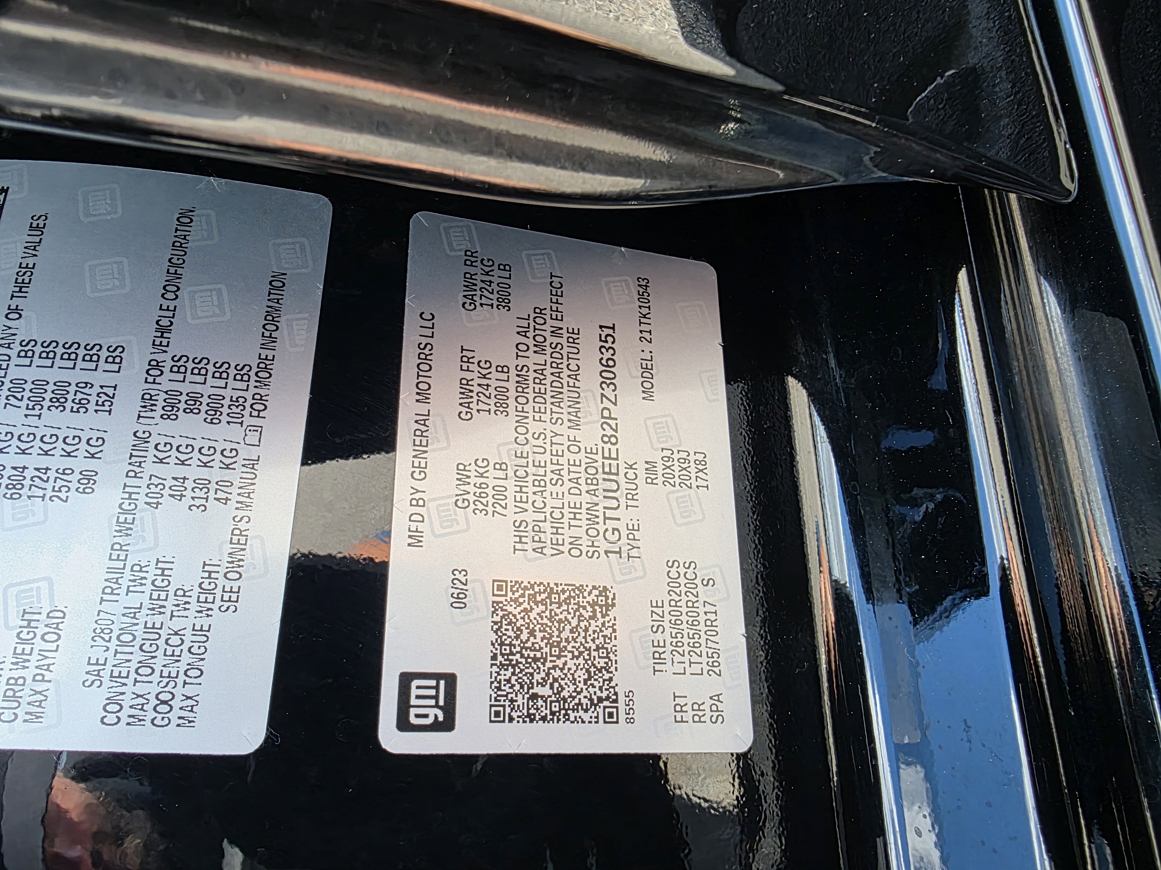 Used 2023 GMC Sierra 1500 AT4 w/ AT4 Premium Package image 32