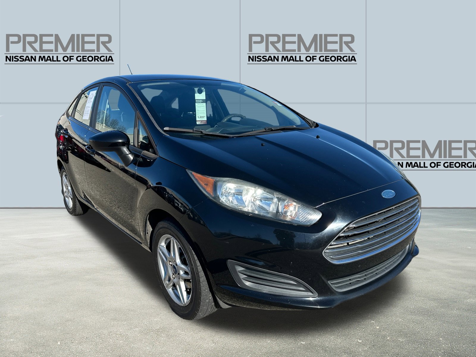 Used 2019 Ford Fiesta SE image 3