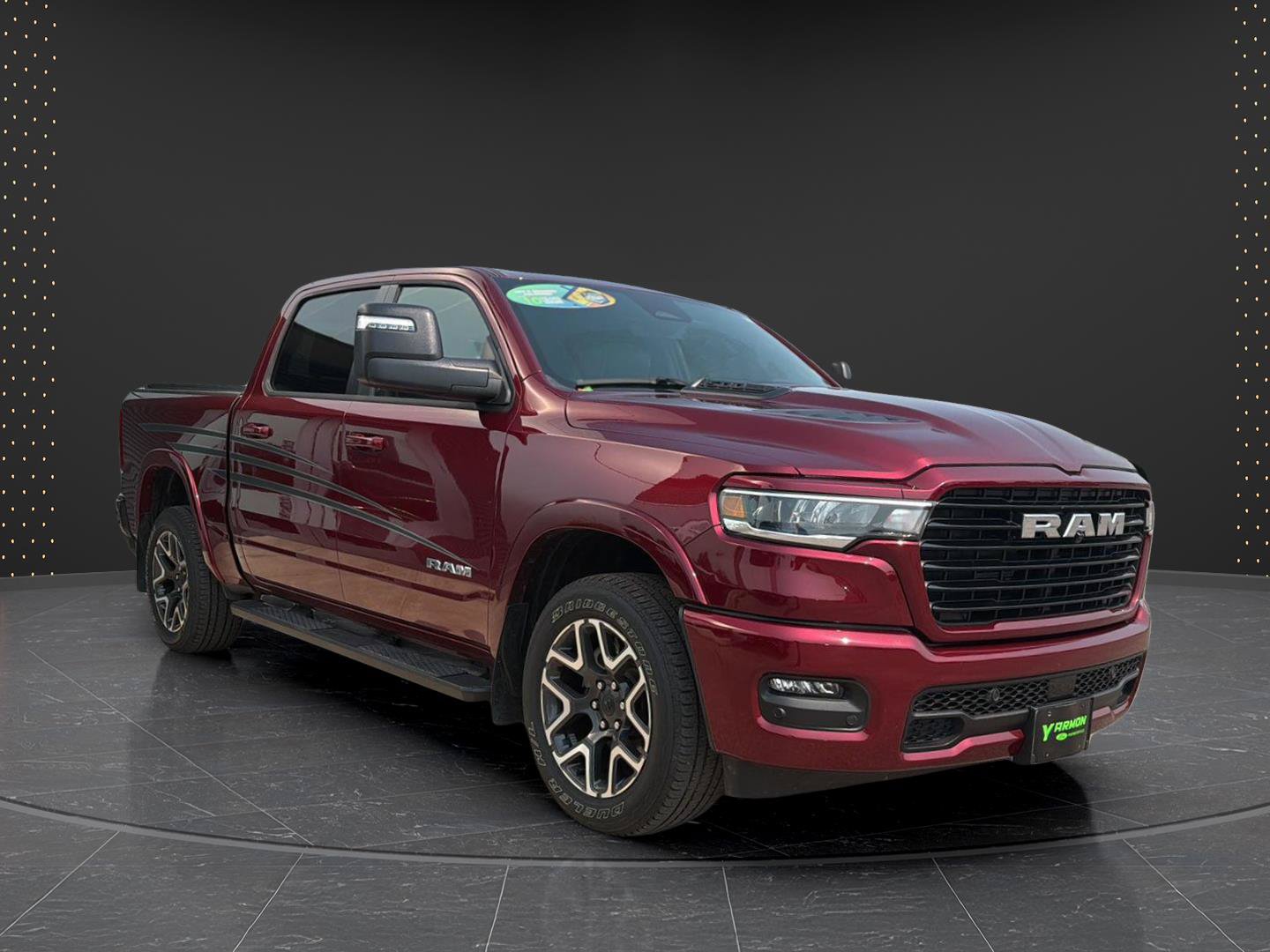 Used 2025 RAM 1500 Laramie AWD/4WD image 3