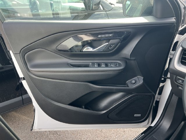 Used 2023 GMC Terrain AT4 w/ Infotainment Package II AWD/4WD image 10