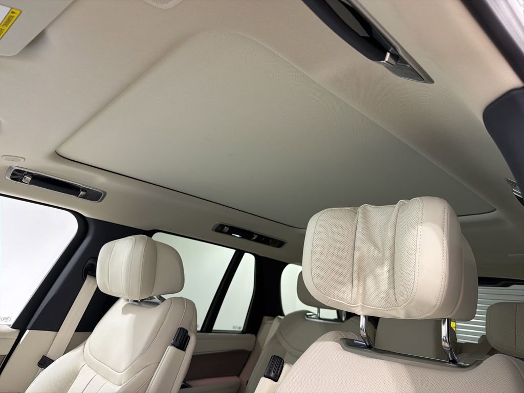 New 2026 Land Rover Range Rover Autobiography image 19