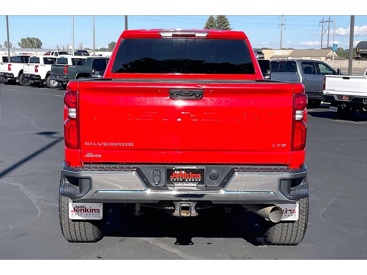 Used 2024 Chevrolet Silverado 3500 LTZ AWD/4WD image 4