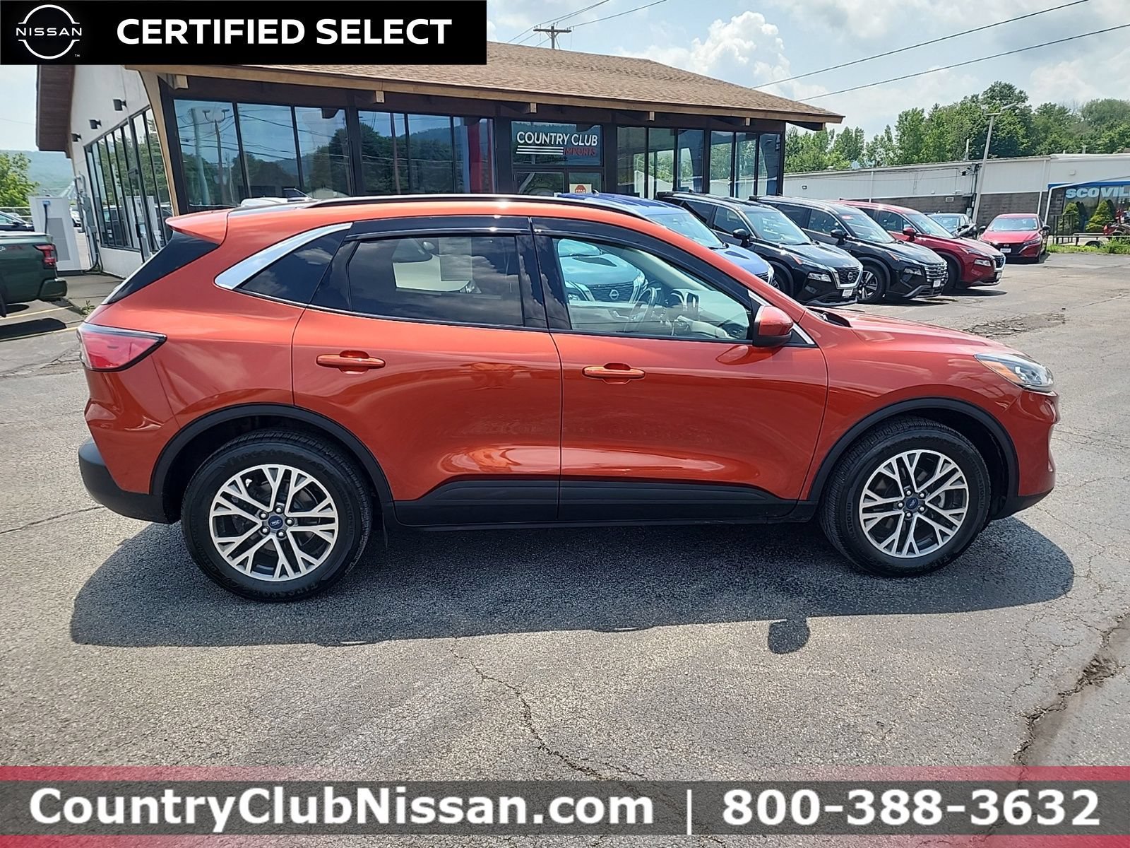 Used 2020 Ford Escape SEL AWD/4WD image 9