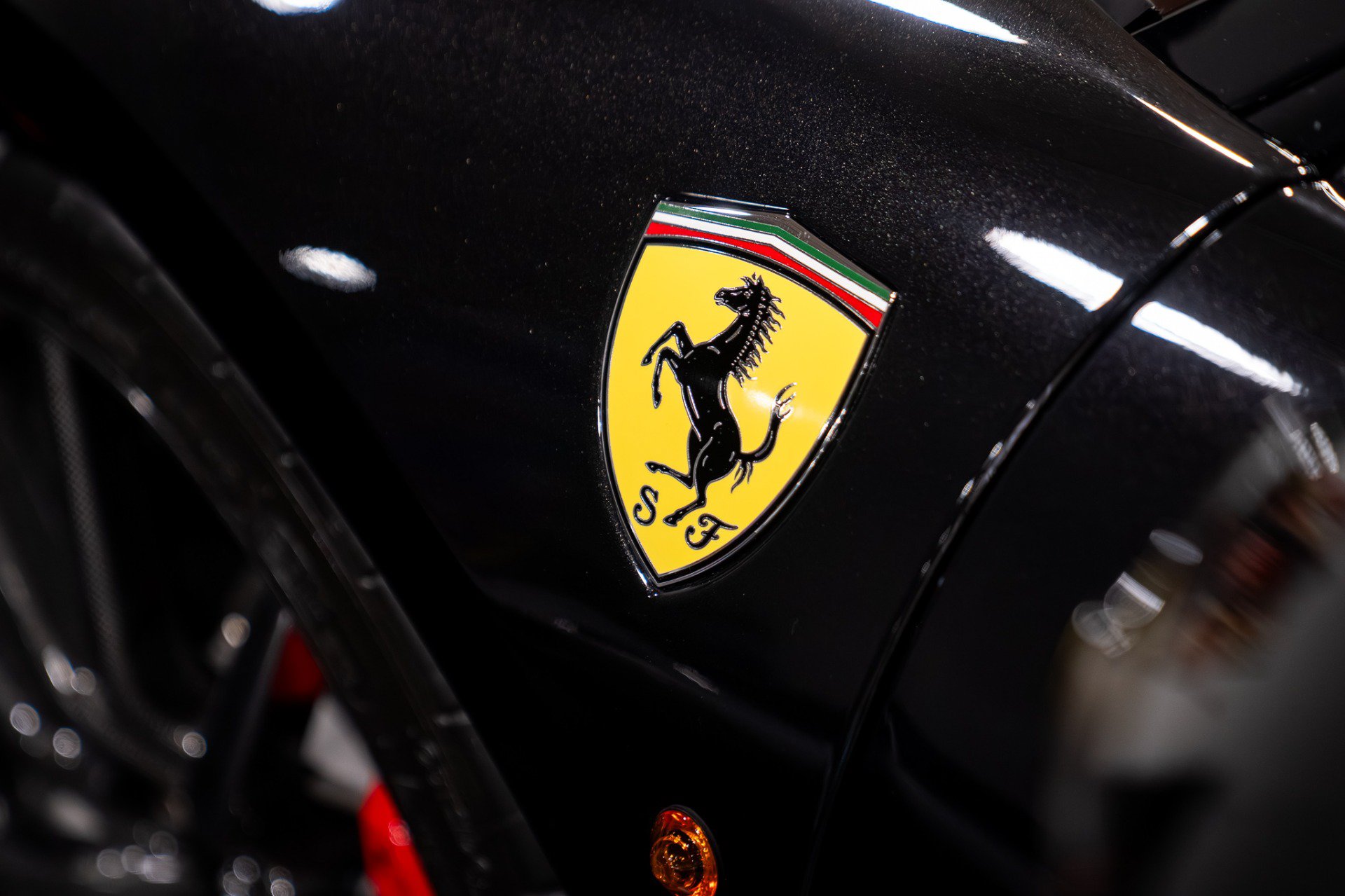 Used 2020 Ferrari 488 Pista Coupe RWD image 16