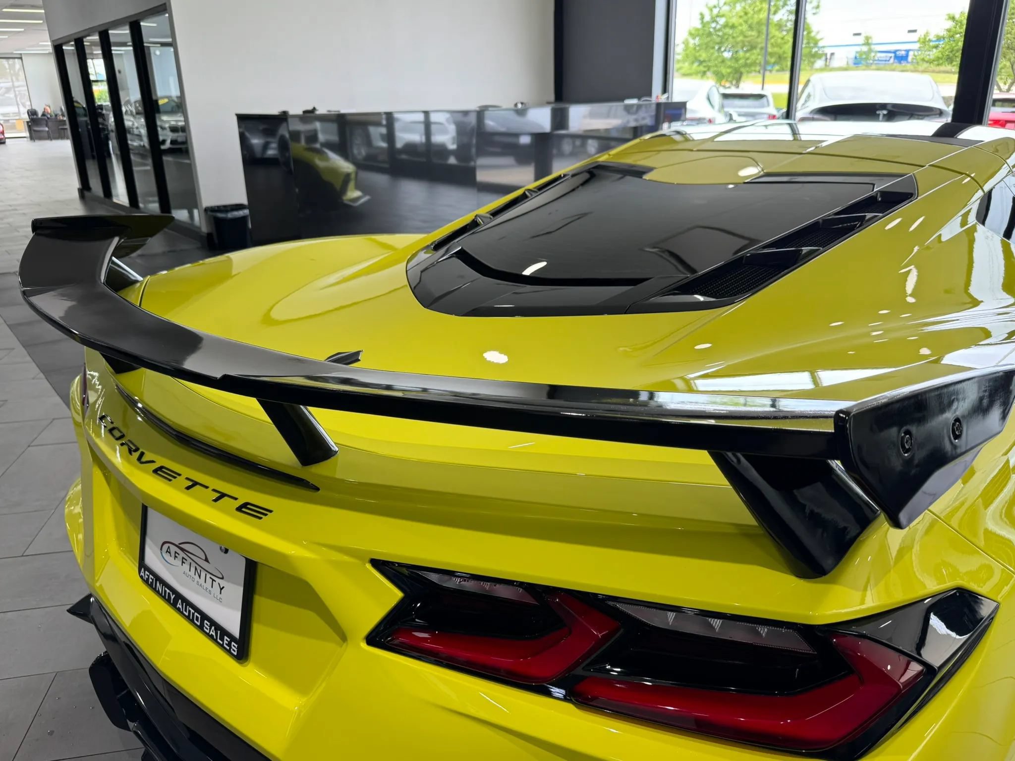 Used 2023 Chevrolet Corvette Stingray Coupe w/ Z51 Performance Package RWD image 60