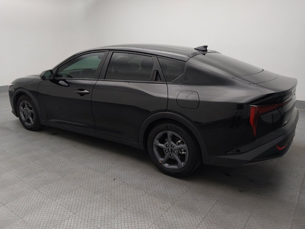 Used 2025 Kia K4 FWD image 3