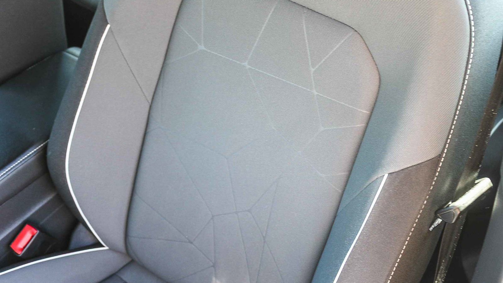 Used 2025 Volkswagen Jetta Sport image 25