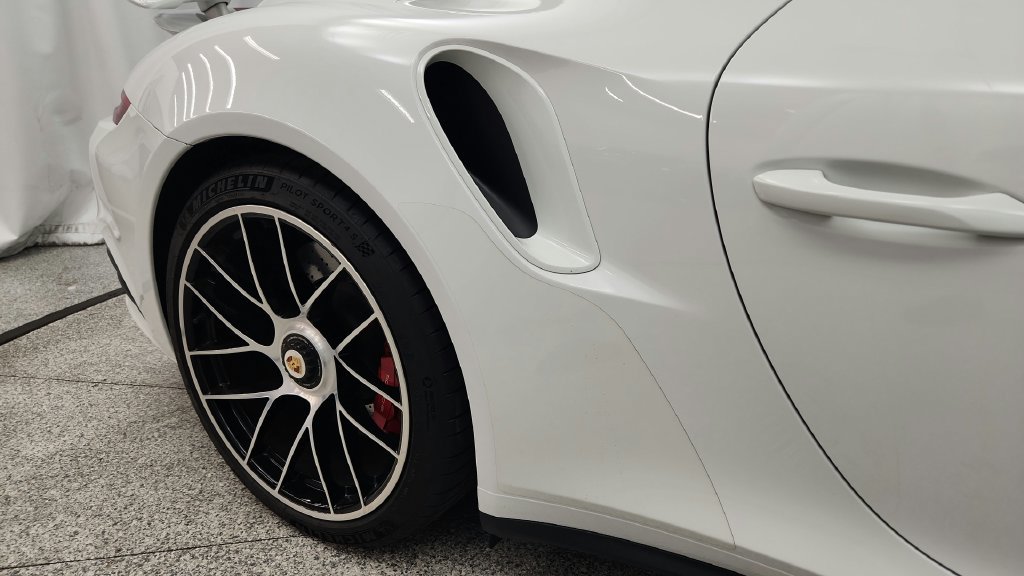 Used 2019 Porsche 911 Turbo AWD/4WD image 24