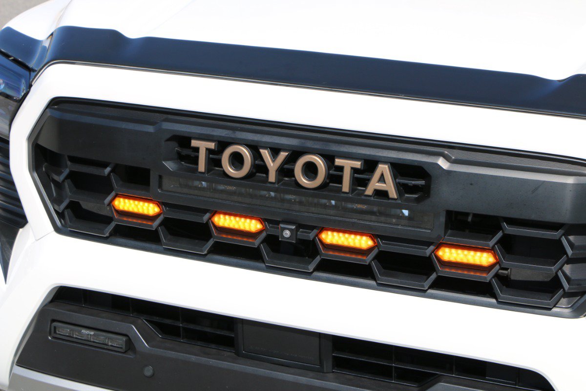 Used 2024 Toyota Tacoma 4x4 Double Cab Hybrid image 16