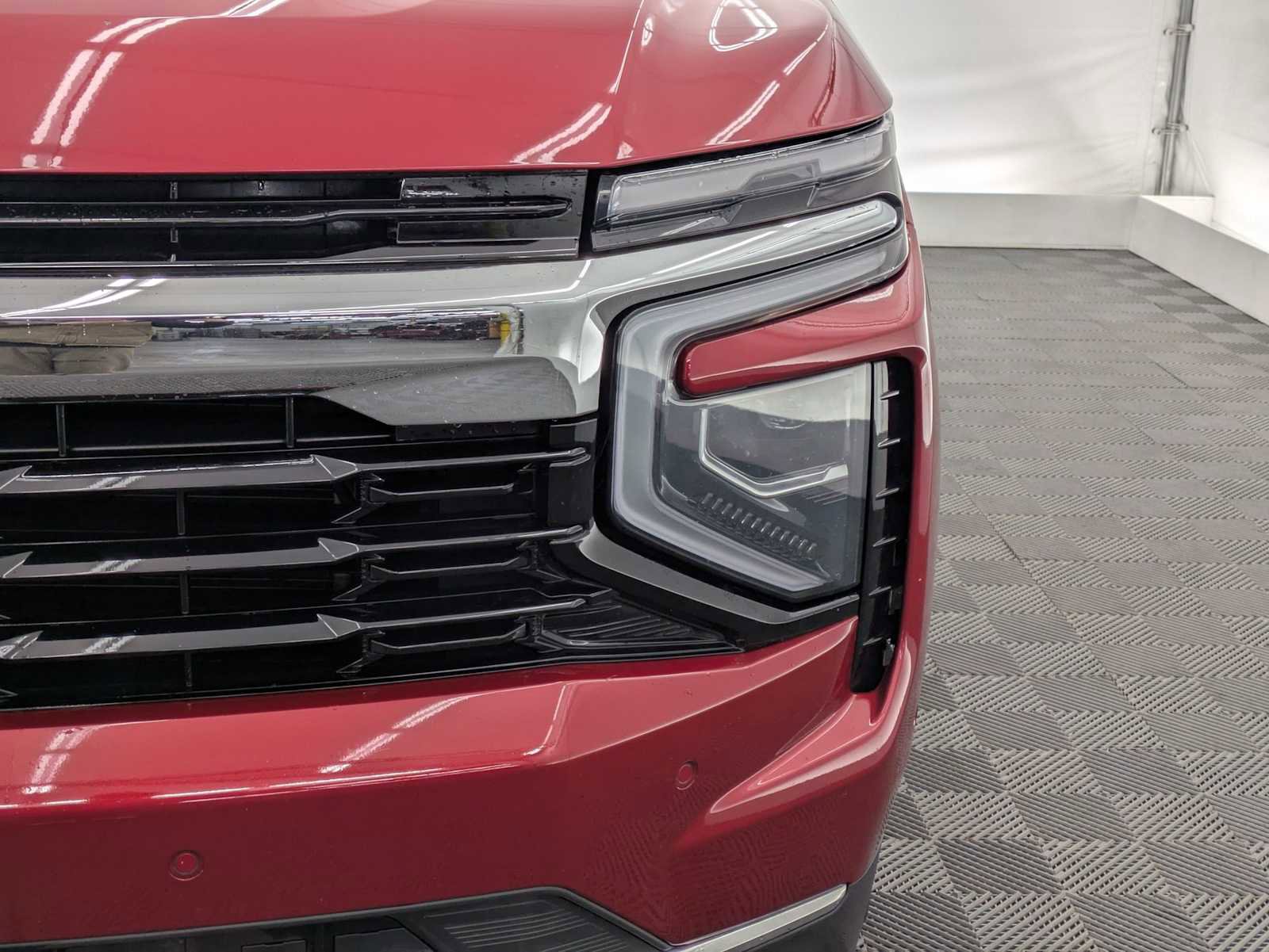 Used 2025 Chevrolet Suburban LS w/ Max Trailering Package image 10