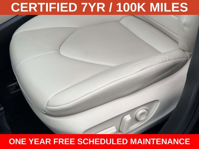 Used 2023 Toyota Highlander XLE AWD/4WD image 15