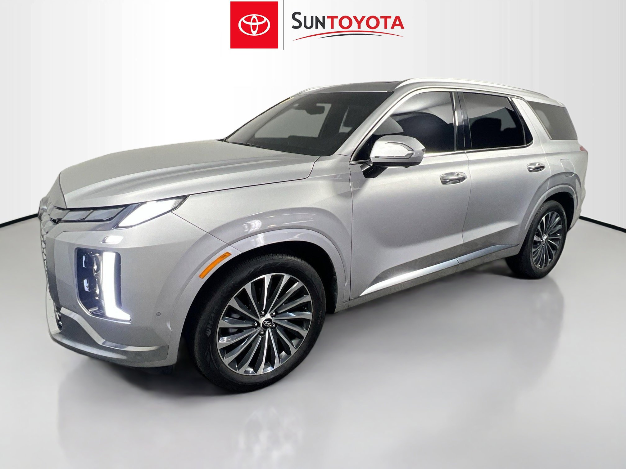 Used 2025 Hyundai Palisade Calligraphy image 9