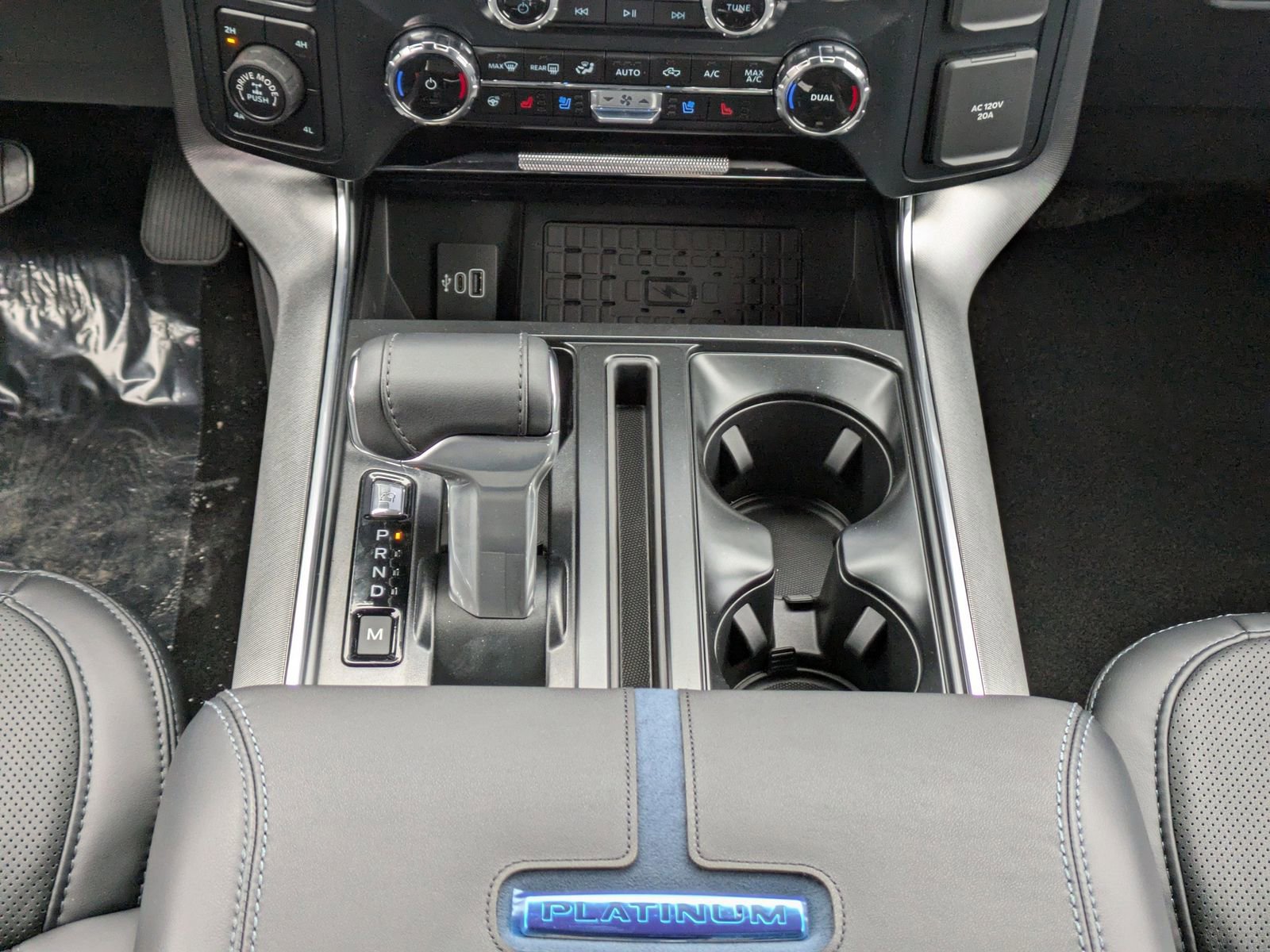 New 2025 Ford F150 Platinum w/ FX4 Off-Road Package image 21