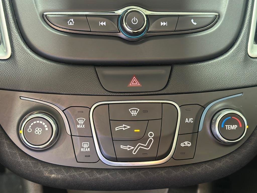 Used 2017 Chevrolet Malibu LS FWD image 17