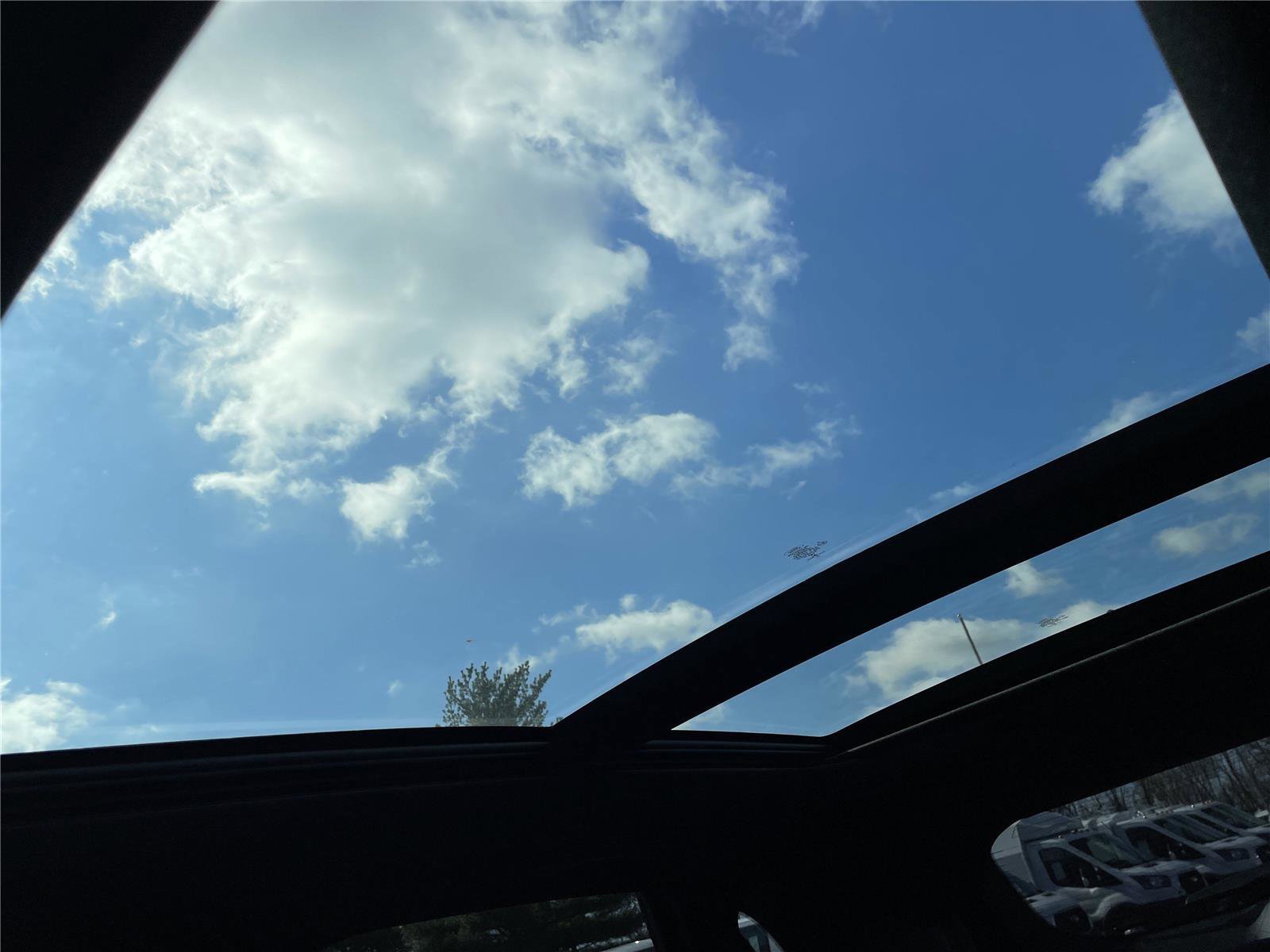 Used 2023 Ford Edge ST-Line image 26