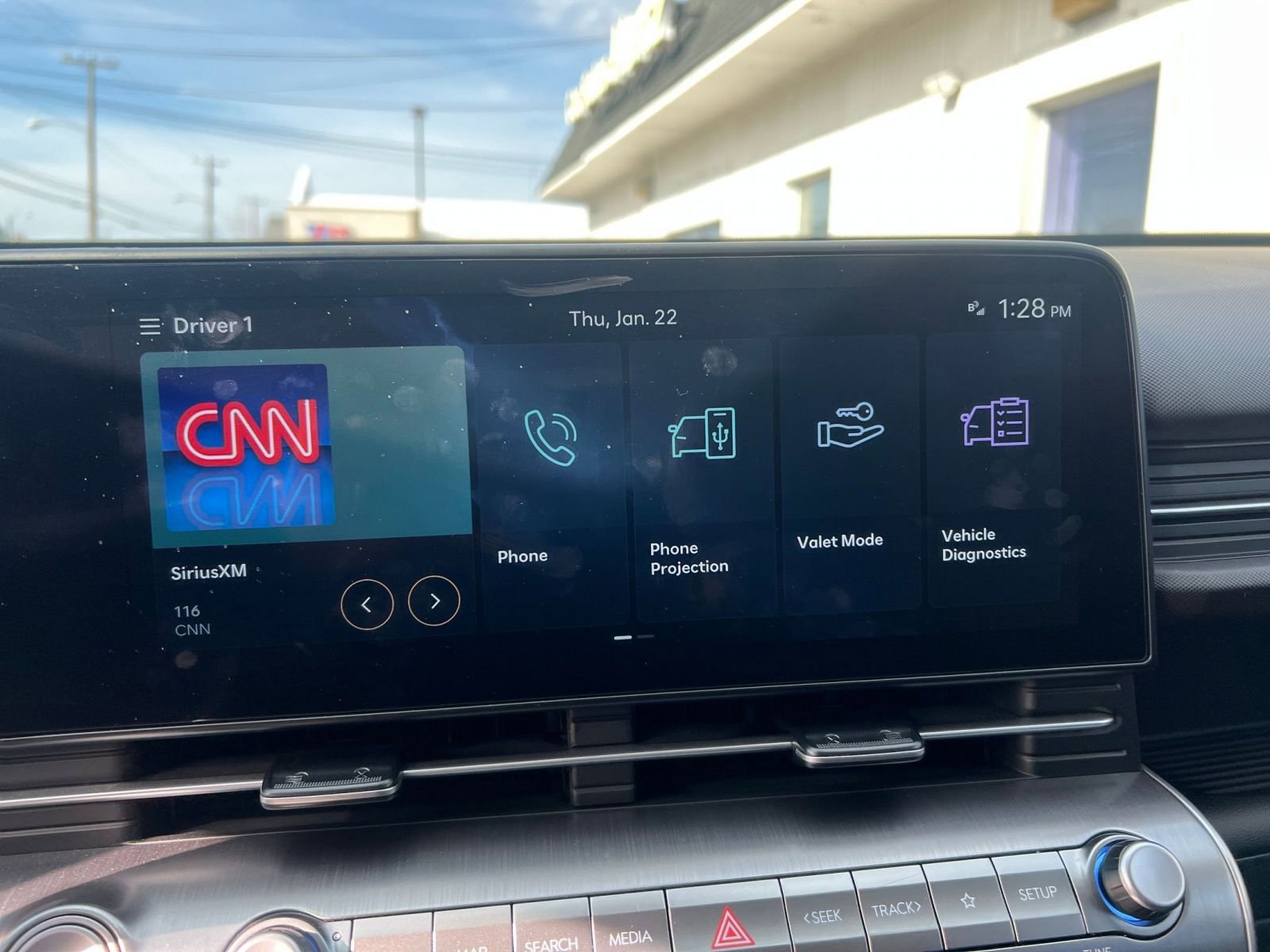 Used 2025 Hyundai Kona SEL image 21