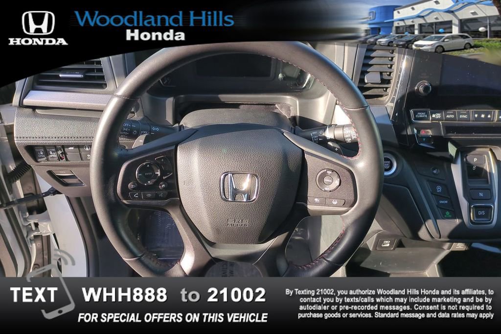 Used 2023 Honda Odyssey Sport image 10
