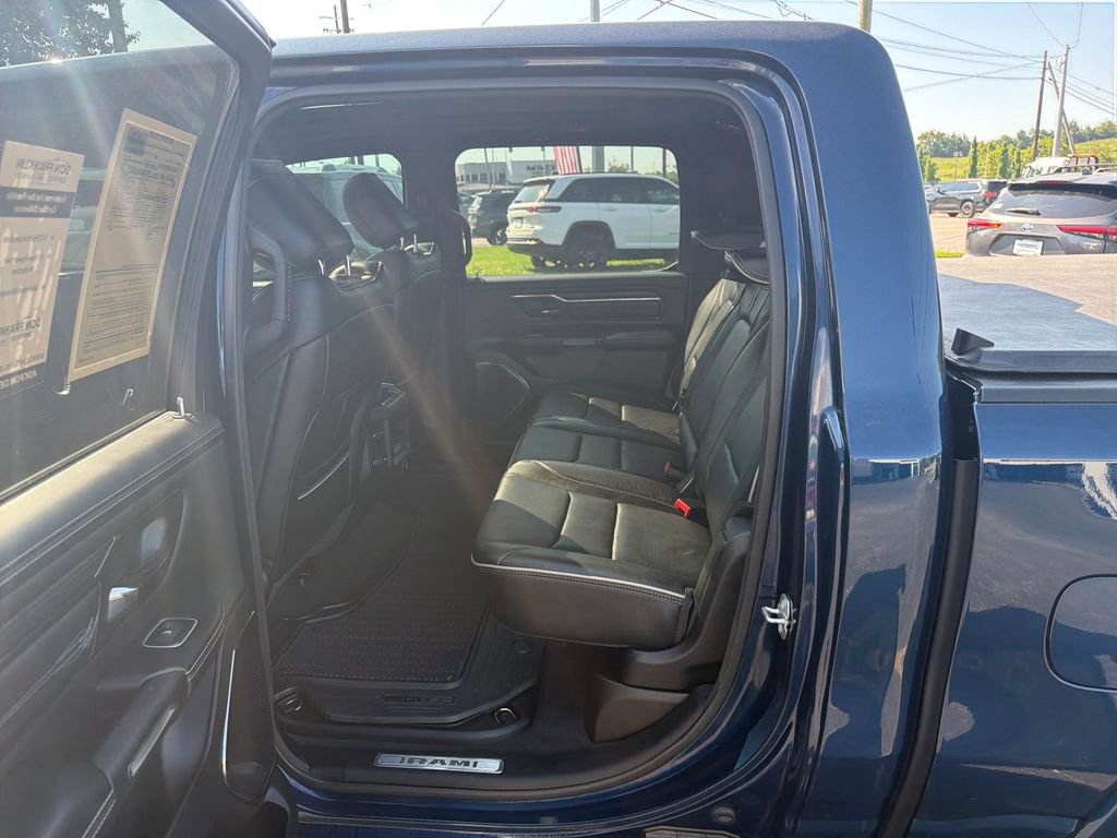 Used 2022 RAM 1500 Limited AWD/4WD image 15