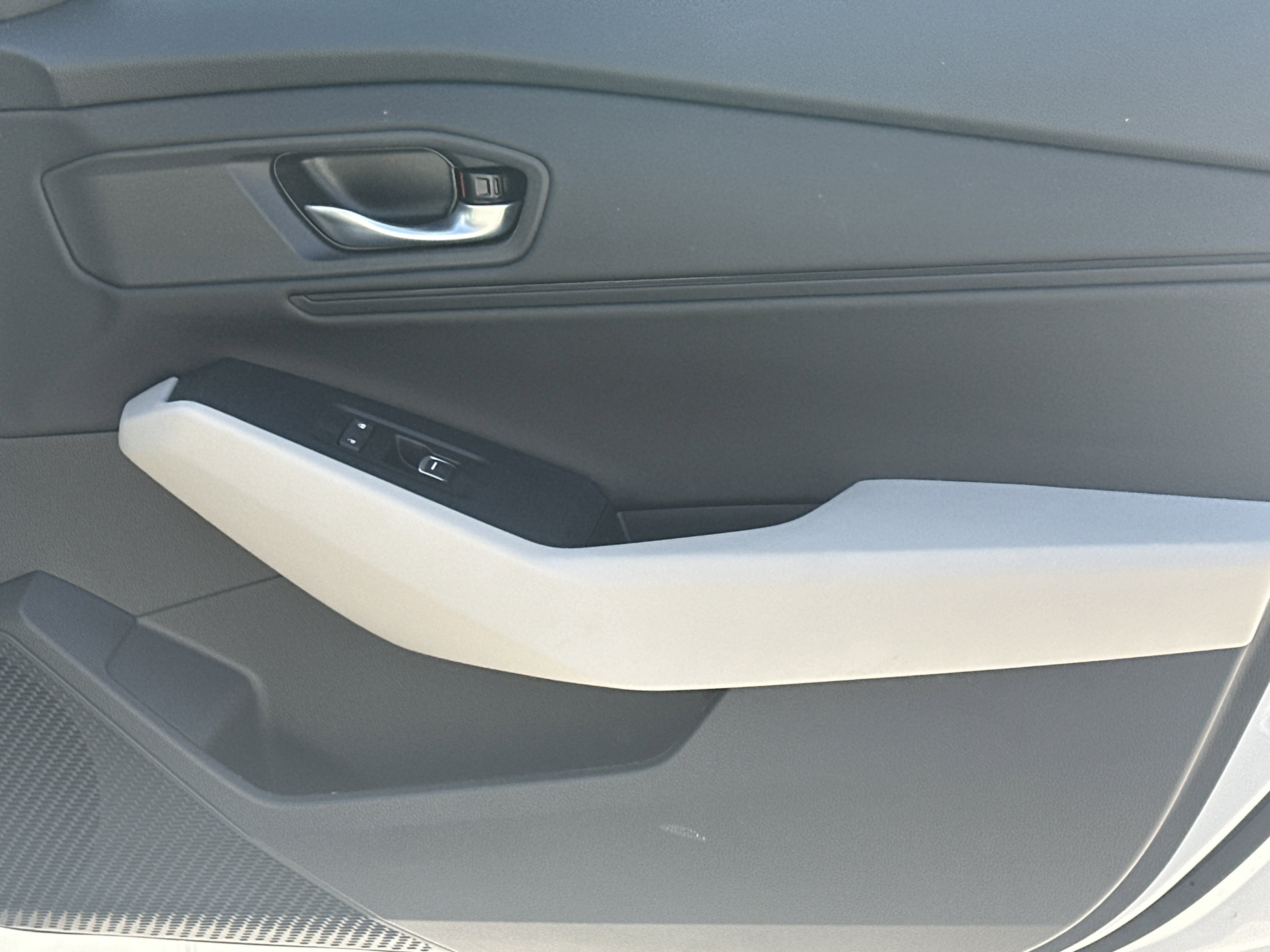 Used 2025 Honda Accord SE image 14