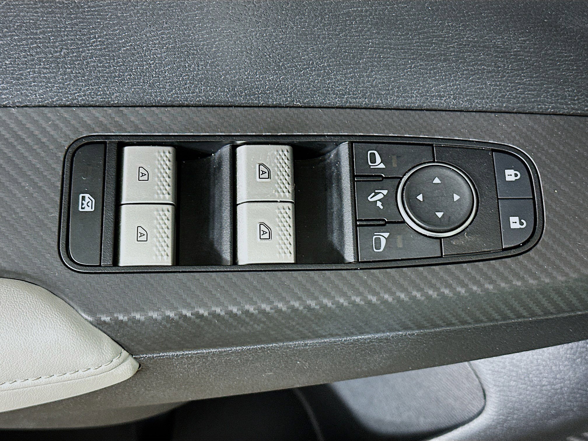 Used 2024 Mitsubishi Outlander SEL image 15