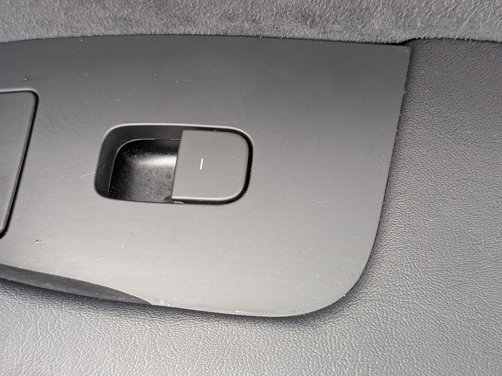 Used 2023 Tesla Model 3 Standard Range image 36