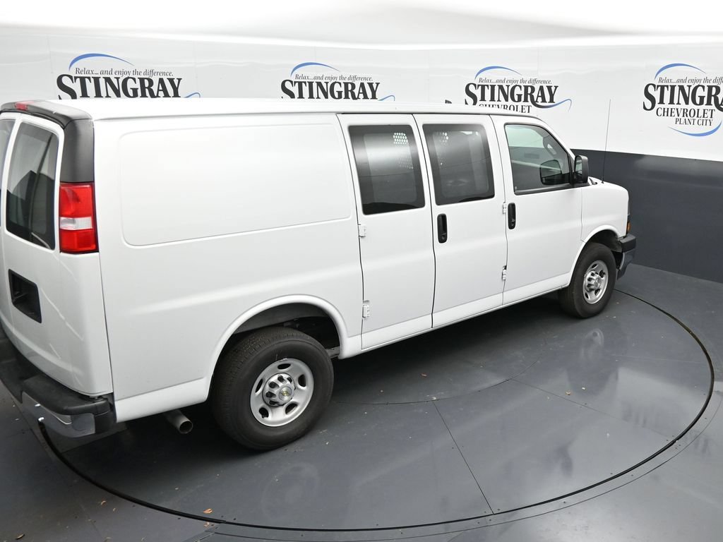 Certified 2025 Chevrolet Express 2500 w/ Driver Convenience Package RWD image 24