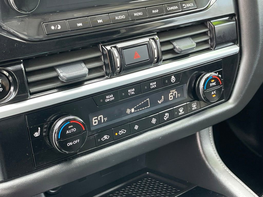 Certified 2025 Nissan Pathfinder SL image 27