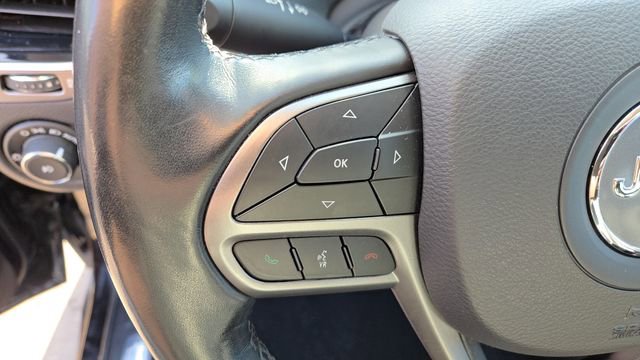 Certified 2020 Jeep Cherokee Limited image 12