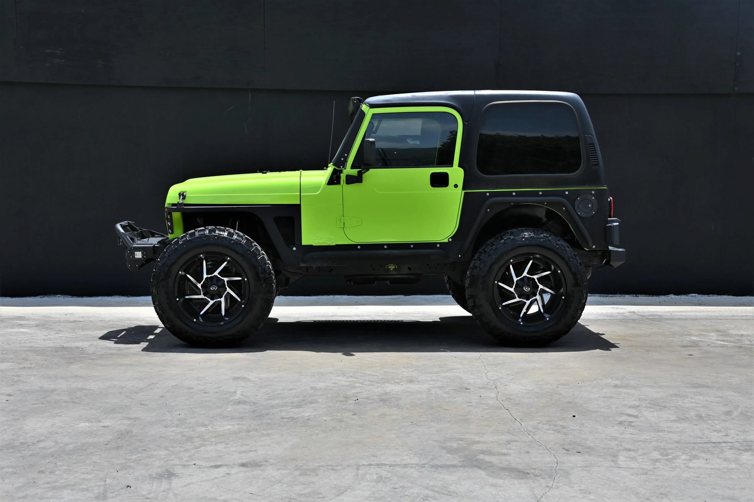 Used 2002 Jeep Wrangler X AWD/4WD image 9