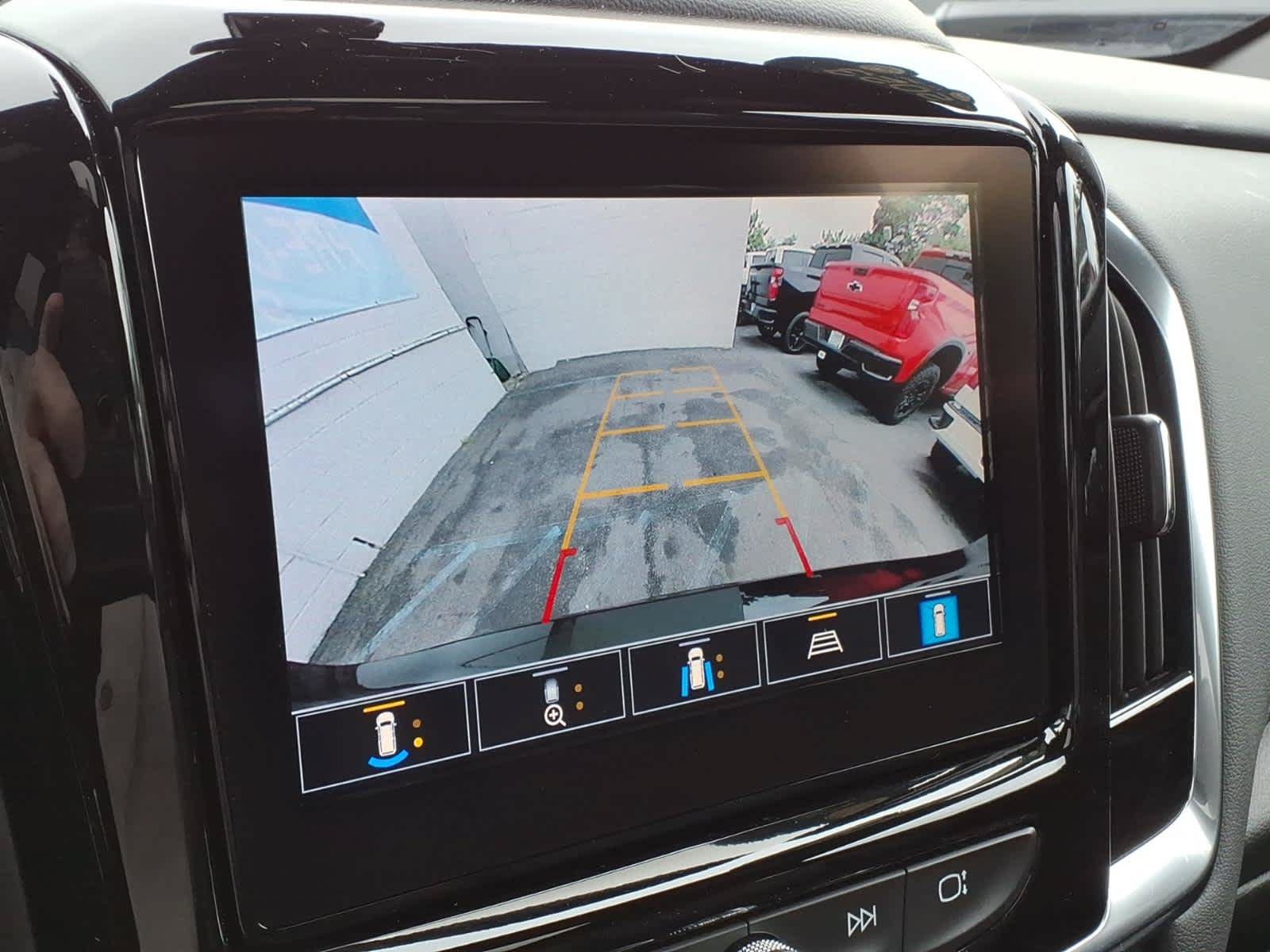 Certified 2023 Chevrolet Traverse RS AWD/4WD image 11