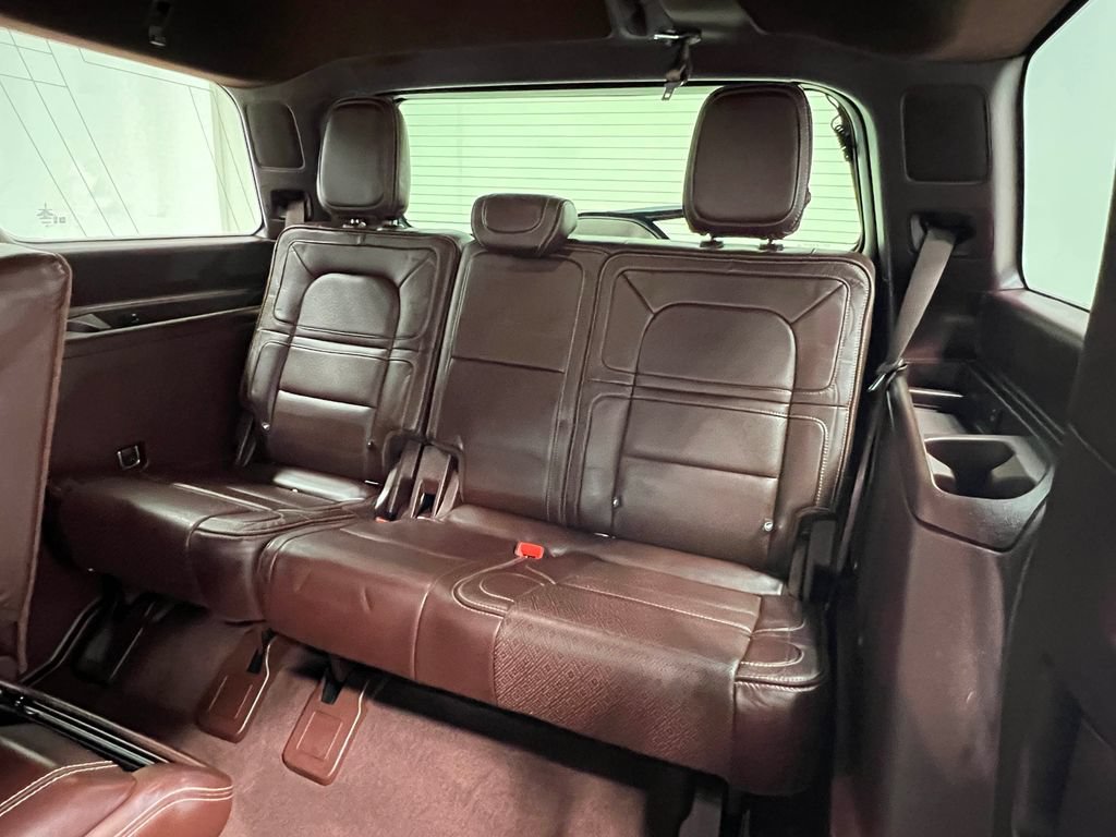 Used 2019 Lincoln Navigator Black Label w/ Cargo Package AWD/4WD image 34