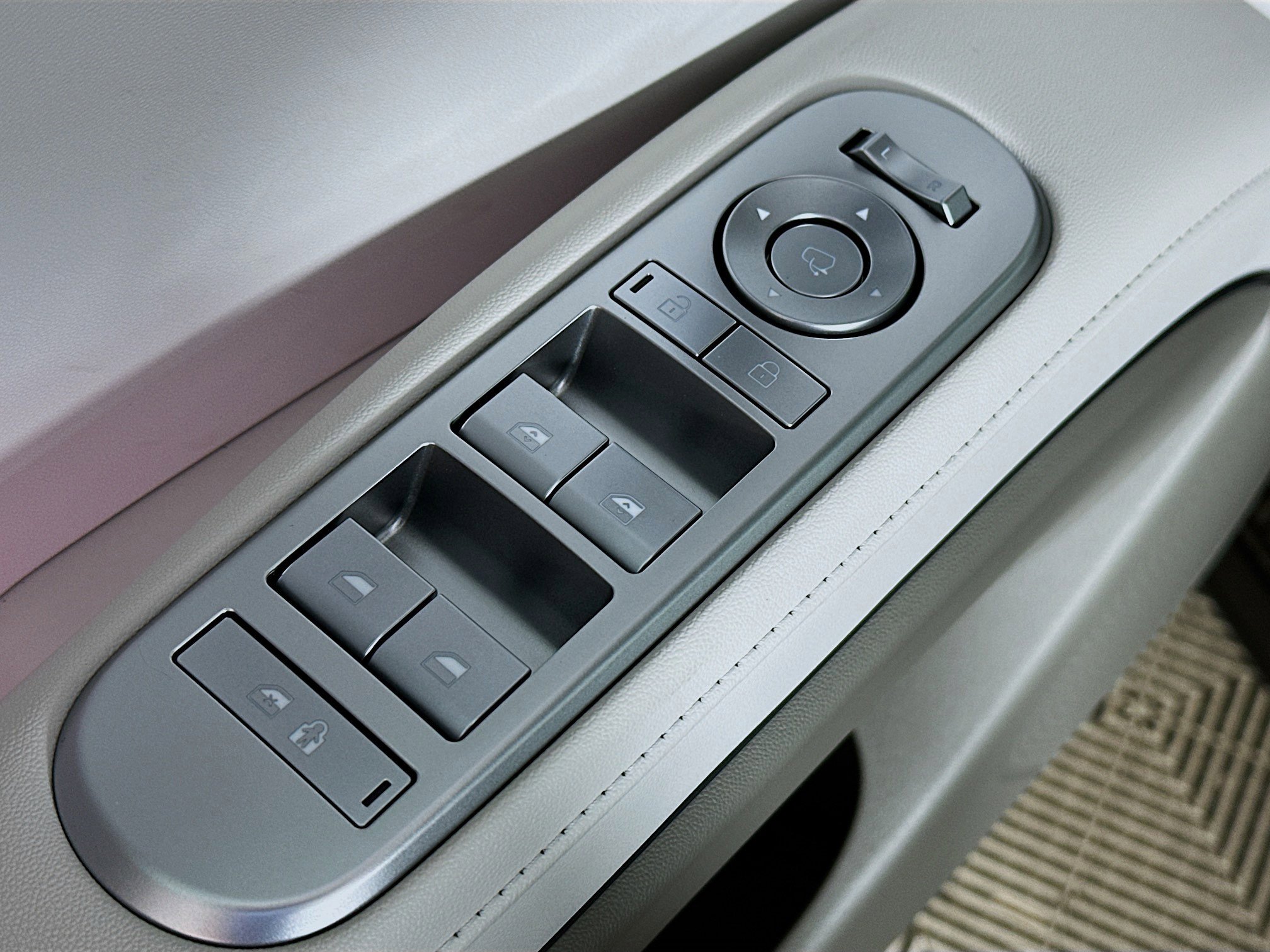 New 2026 Hyundai Palisade Limited image 18