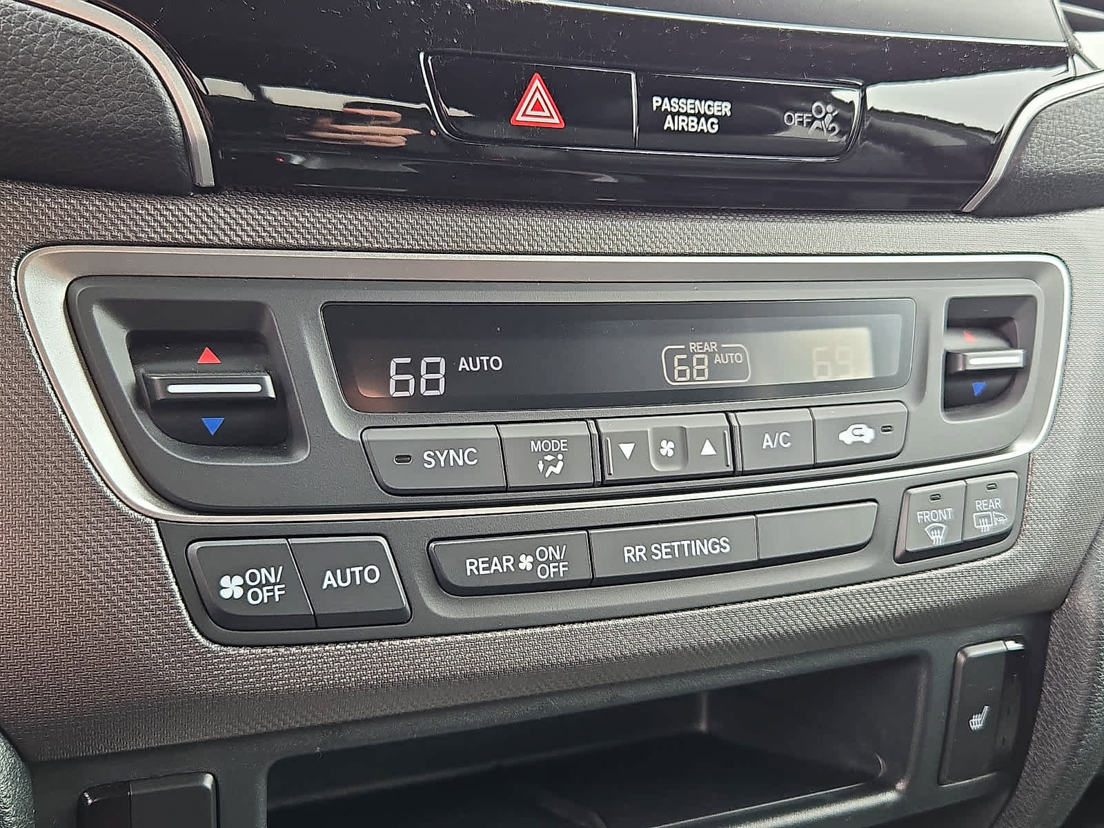 Used 2023 Honda Ridgeline RTL-E image 17