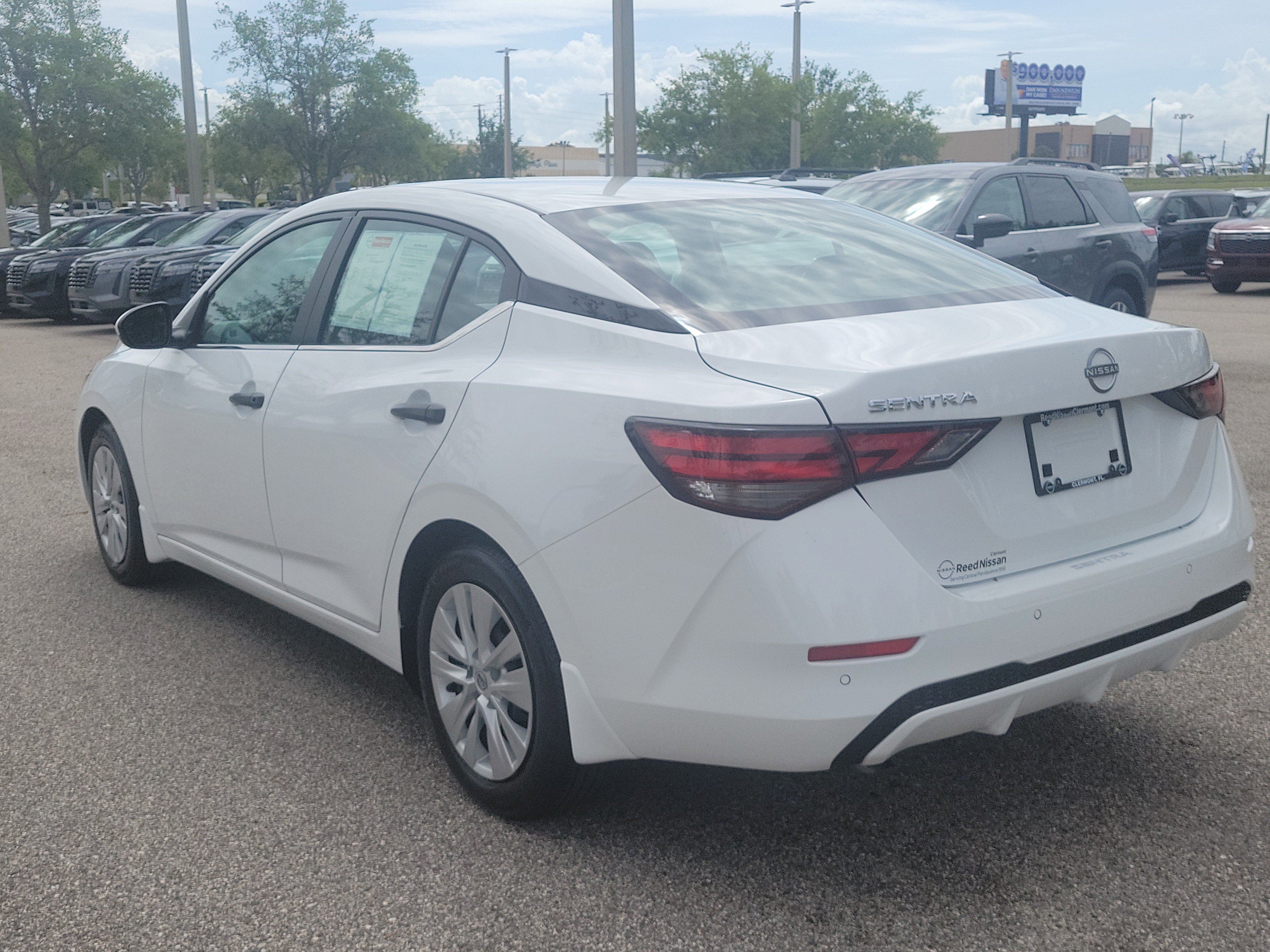 Certified 2025 Nissan Sentra S FWD image 8