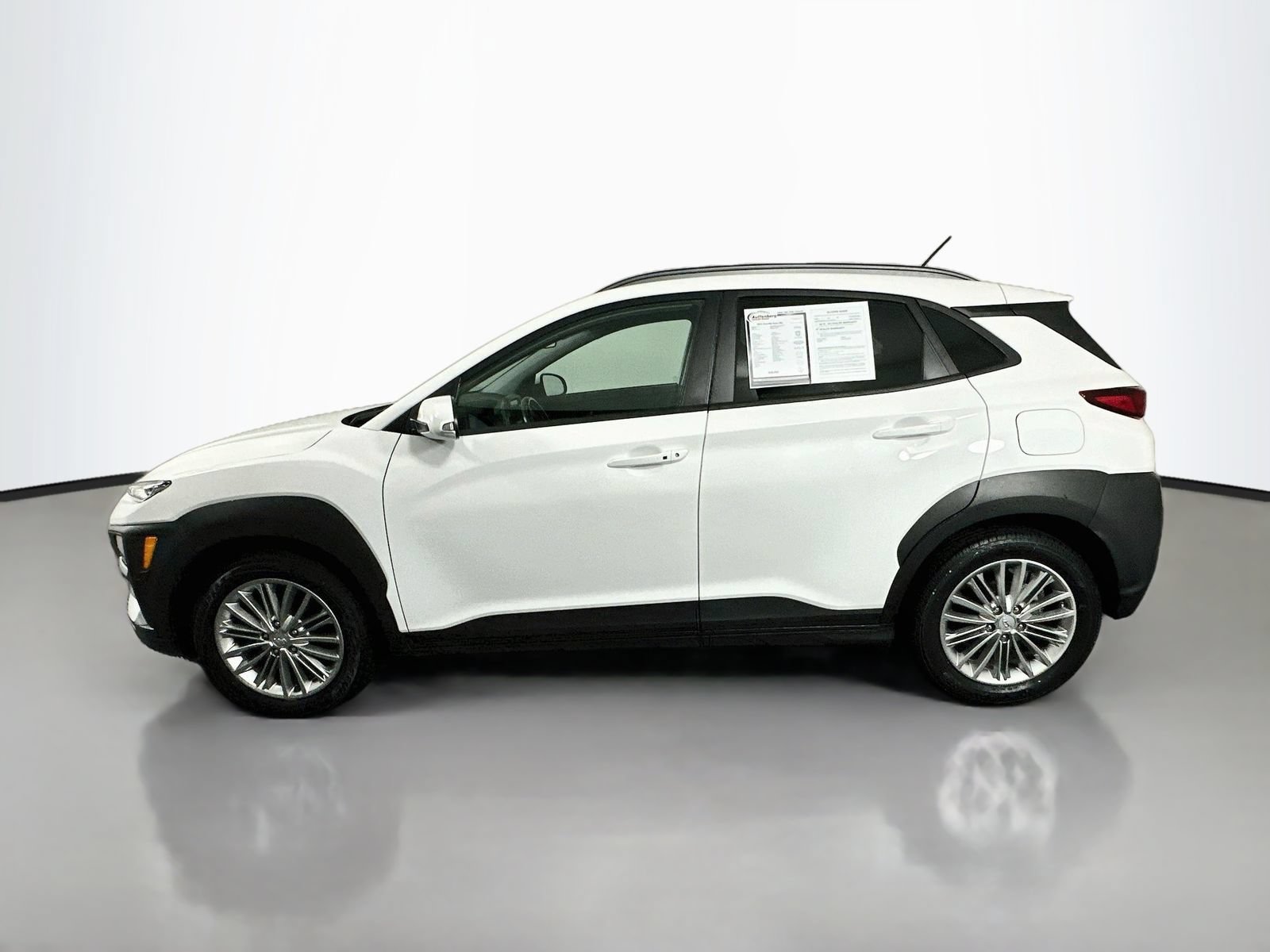 Used 2021 Hyundai Kona SEL FWD image 4