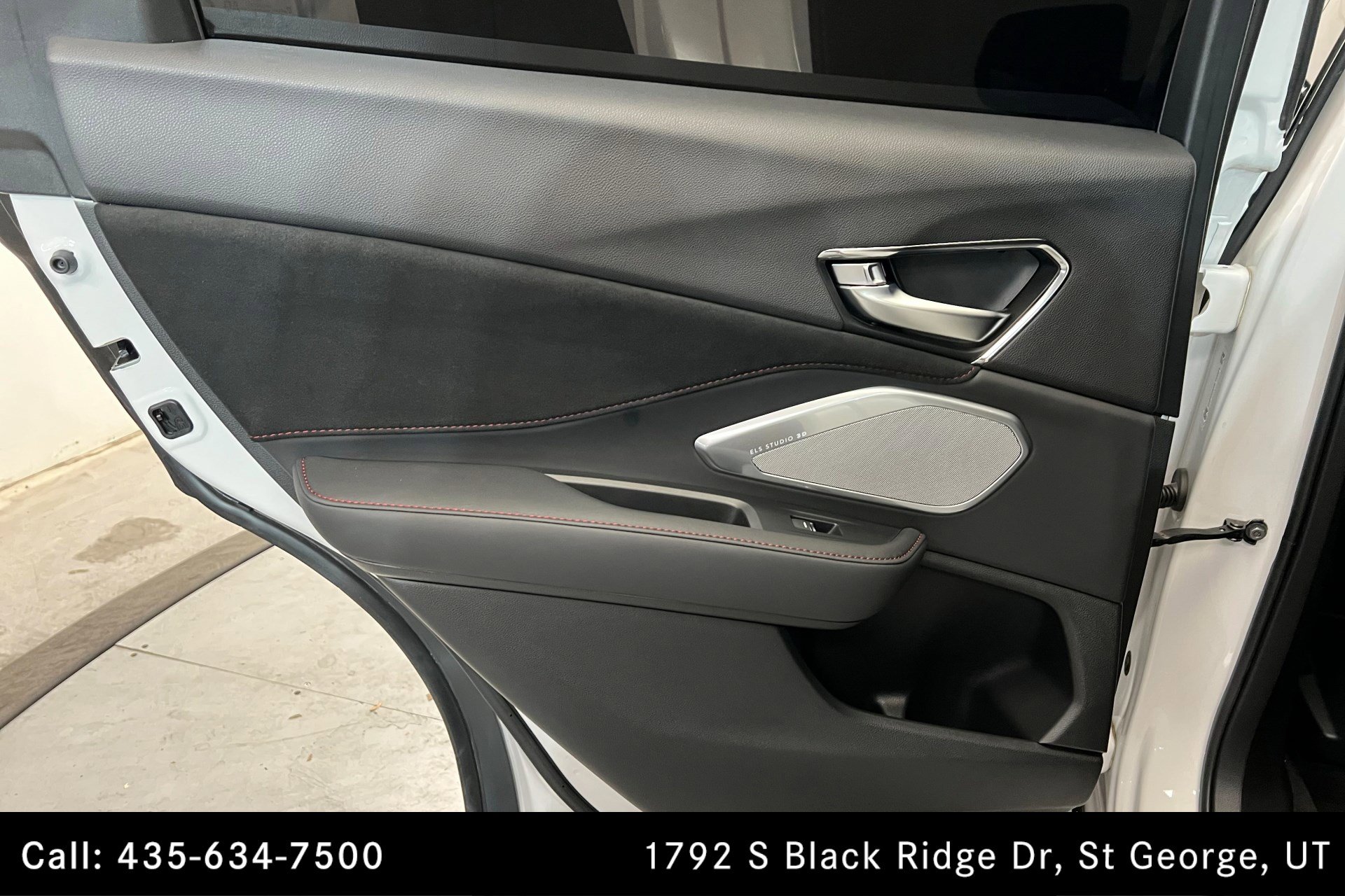 Used 2025 Acura RDX A-Spec image 18