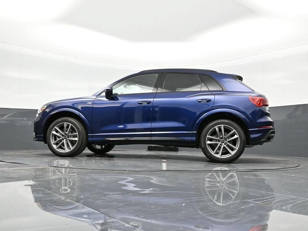 New 2025 Audi Q3 2.0T Premium AWD/4WD image 29
