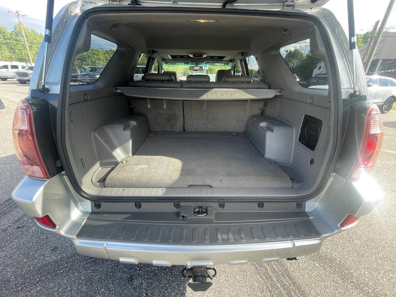 Used 2005 Toyota 4Runner Limited AWD/4WD image 21