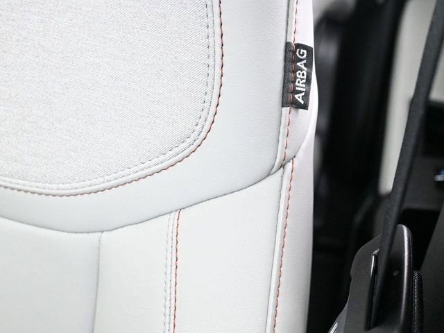 Certified 2025 Ford Explorer Active w/ Active Comfort Package image 12