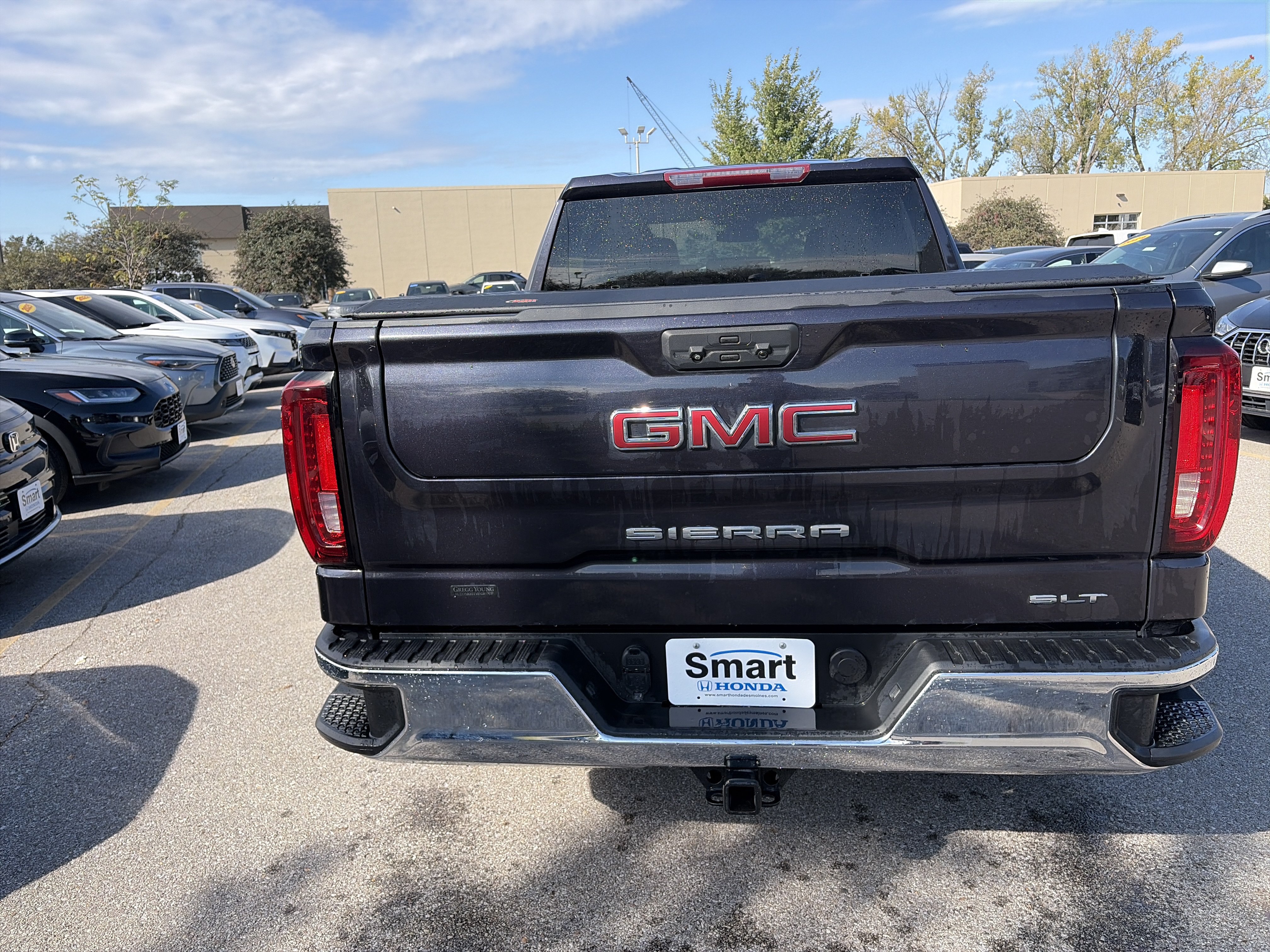 Used 2022 GMC Sierra 1500 SLT w/ SLT Premium Package AWD/4WD image 6