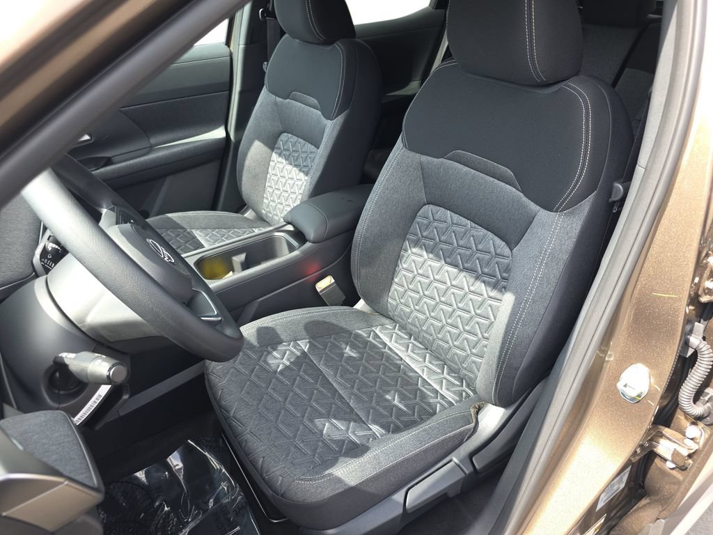 New 2026 Nissan Kicks SV w/ SV Premium Package AWD/4WD image 15
