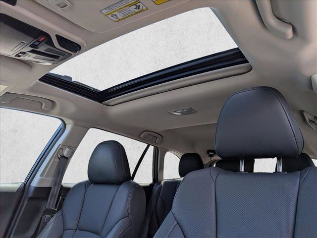 Used 2023 Subaru Outback Limited AWD/4WD image 15