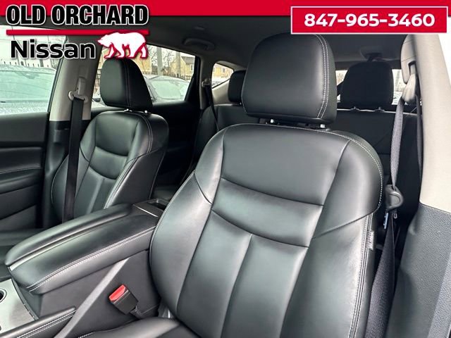 Used 2024 Nissan Murano SV w/ SV Midnight Edition Package image 12