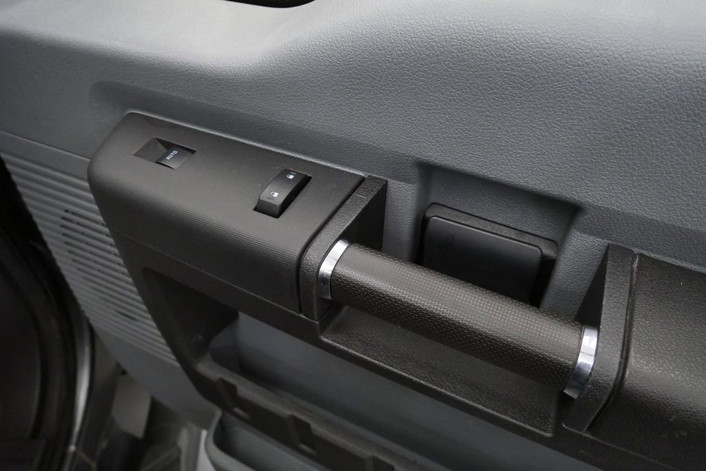 Used 2015 Ford F250 XL w/ Power Equipment Group image 17