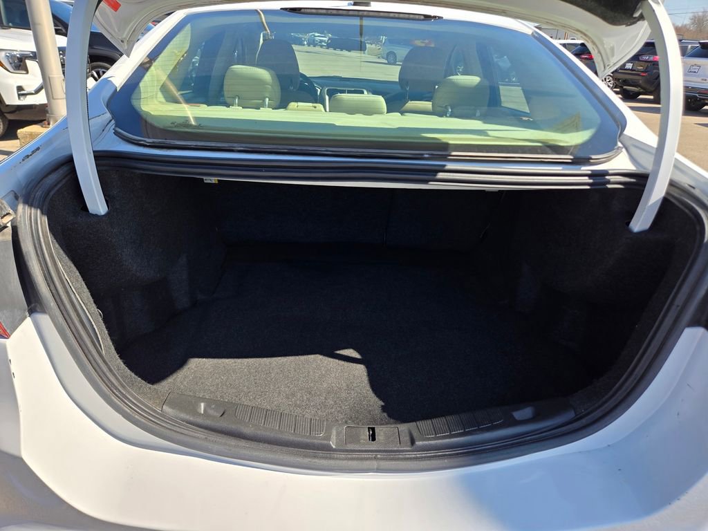 Used 2013 Ford Fusion SE image 30