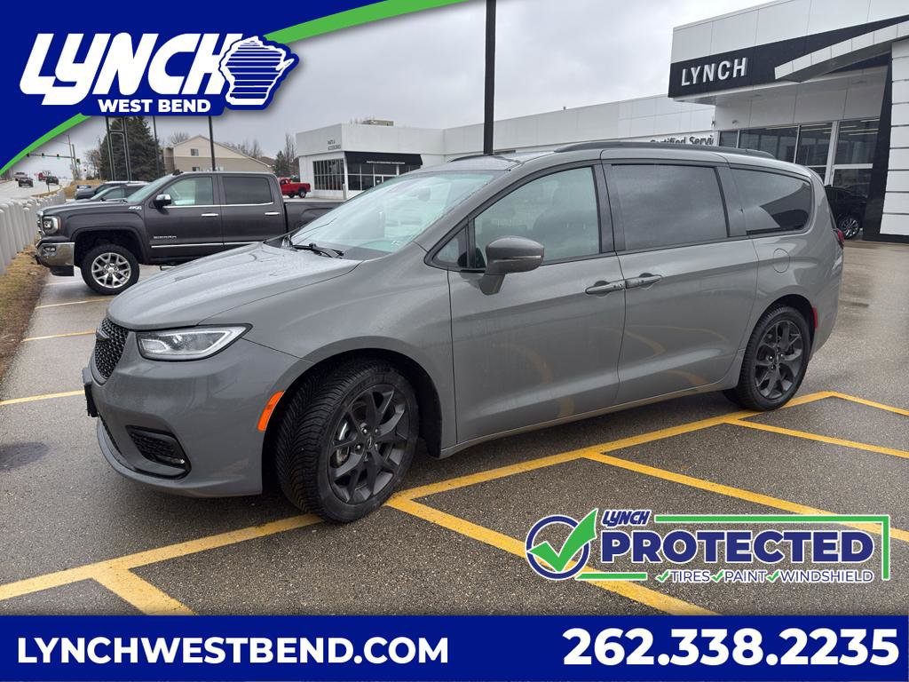 Used 2021 Chrysler Pacifica Touring-L w/ S Appearance Package image 1