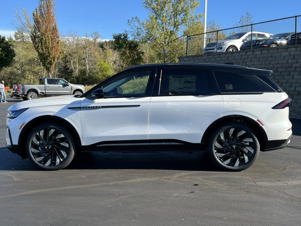 New 2026 Lincoln Nautilus Reserve w/ Jet Appearance Package image 44