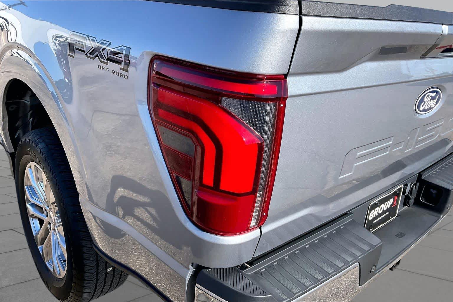 Used 2025 Ford F150 Lariat w/ Equipment Group 501A Mid AWD/4WD image 27